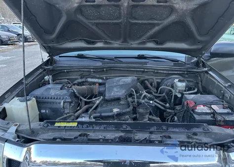 2009 Toyota Tacoma from USA, damaged, VIN 5TEUX42N19Z668884